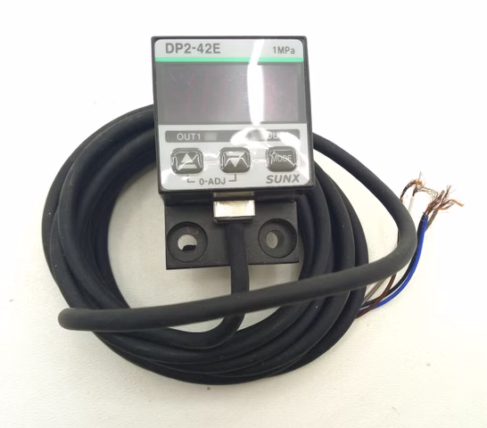 Logo ohne GmbH SUNX DP2-42E Drucksensor Digitalsensor 1MPa mit Kabelanzeige Sensor DP141E