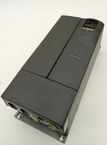 Bild 5 Siemens Micromaster 440 6SE6440-2AD33-0EA1 VFD 30kW 72A 500Hz IP20
