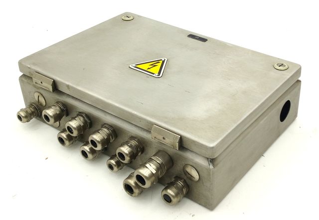 Distribution box terminal box distribution box industrial enclosure enclosure 10-fold