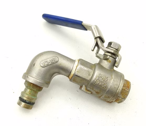 Logo ohne GmbH Edelstahl DN15 PN63 1.4408 Kugelhahn mit 1/2"-150 Bogen und Schlauchanschluss