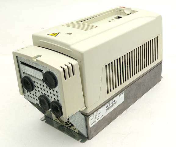 ABB ACS800-01-0005-3+E200 Frequency Converter Converter