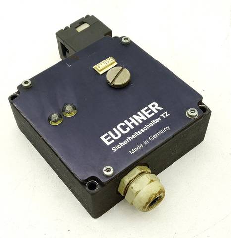 EUCHNER TZ2RA024PG Выключатель безопасности 24V IP67 с блокировкой