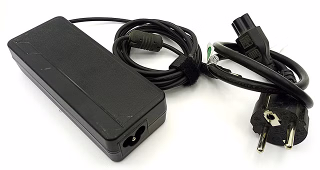 Huntkey HKA09019047-6U Netzteil Adapter Ladegerät 19V 4.74A Stromversorgung