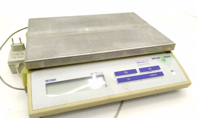 Logo ohne GmbH Mettler Toledo SB12001 Waage Monoloc Laborwaage Digitalwaage Max. 12100 g