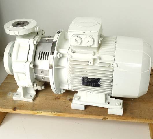 Насос Johnson SPX CB 32-200 R6 с двигателем Siemens 1AV2130A-1LE10011C-AC034JF4-Z