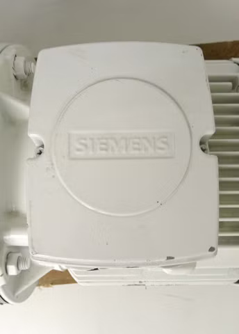 Bild 3 Johnson SPX CB 32-200 R6 Pumpe mit Siemens Motor 1AV2130A-1LE10011C-AC034JF4-Z