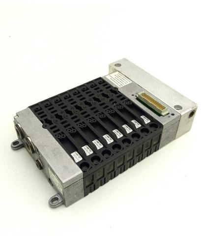 Bosch Valve Island 0 821 743 164 Pneumatic Module 24V DC IP65 10 bar 8 Valve Positions