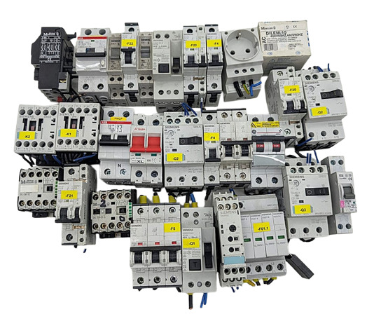 29x lot of circuit breakers Moeller Eaton Siemens ABB