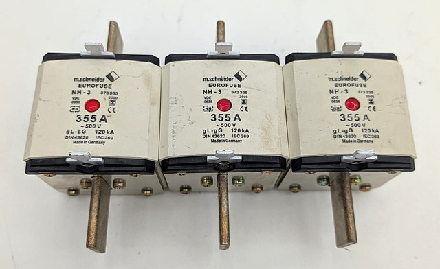 3× Schneider 373335 Eurofuse NH-3 Fuse Insert 500V 355A