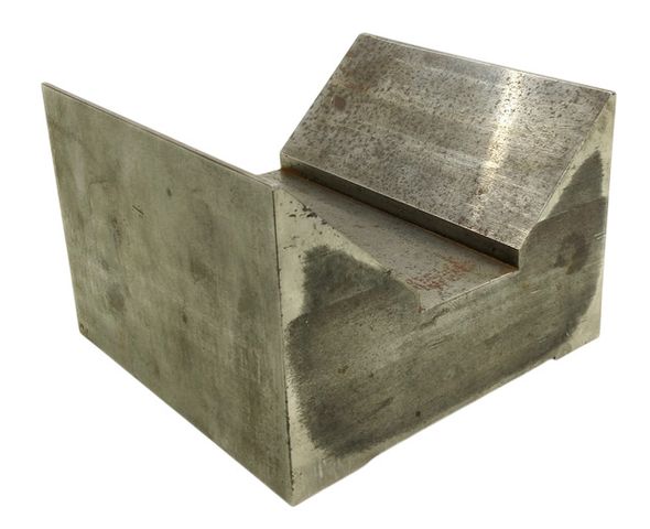 Угловой усиленный V-блок Starrett для инженеров 160x110x50
