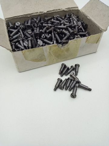 467x 05520.90.00.04.93 Flat head screw with slot