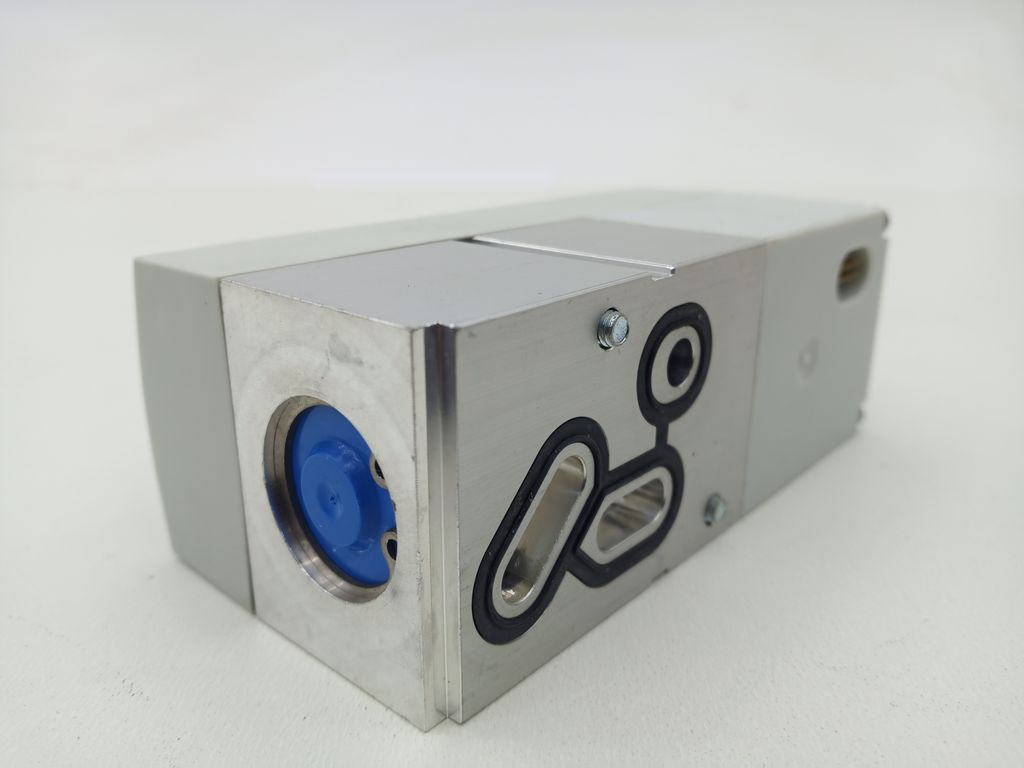 52179_8.jpg