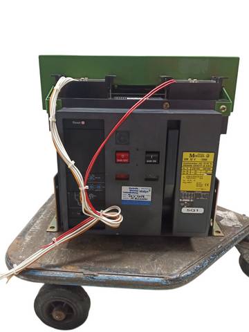 Klöckner Moeller IZM 32 V-2000 Automatic Switch IZM32