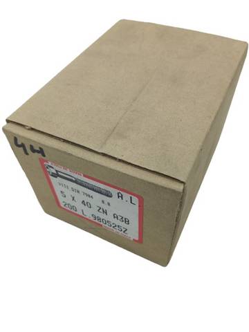 200x Винт с внутренним шестигранником M 5x40, оцинкованный