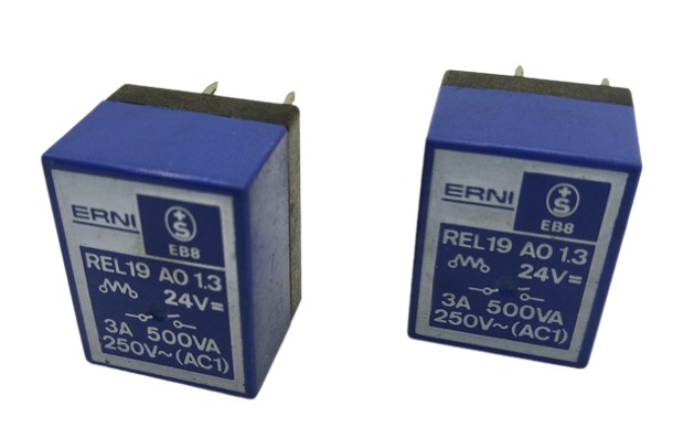 2x ERNI REL19 AO1.3 Relay