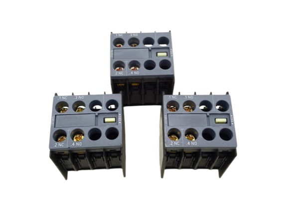 3x Siemens 3RH2911-1HA11 Screw Terminal Auxiliary Switches