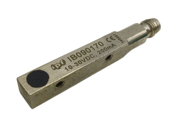 IPF Electronic IB090170 3-pole Inductive M8 Sensor