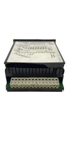 Siebert SQ102-S3/4B/0R-000-0B-V0 Digital Display