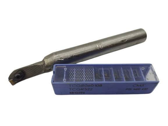8x TCGR 060108 CM3 Cutting Insert + Cutting Insert and Holder