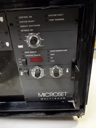 Nordson 3500-2EA32AR Hotmelt-Schmelzklebstoffsystem – Anschluss- und Komponentenansicht 55456_1.JPG