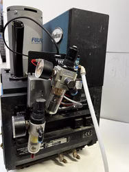 Nordson Schmelzklebstoffsystem – Rückseite 55456_3.JPG