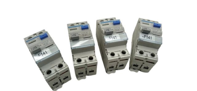 4x Hager CDA225D قاطع دائرة التيار المتبقي من النوع A ثنائي القطب 25A