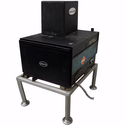 Nordson Series 3100 Klebstoffschmelzgerät 3100-2AA14 Industriegerät