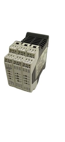 Siemens 3RG7847-4BG Siguard Safety Relay