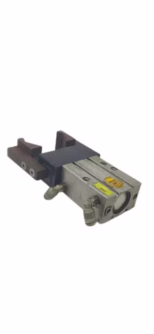 Pneumatischer Parallelgreifer