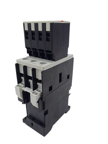 Siemens 3RT1025-3BB44-3MA0 3-Pole Contactor