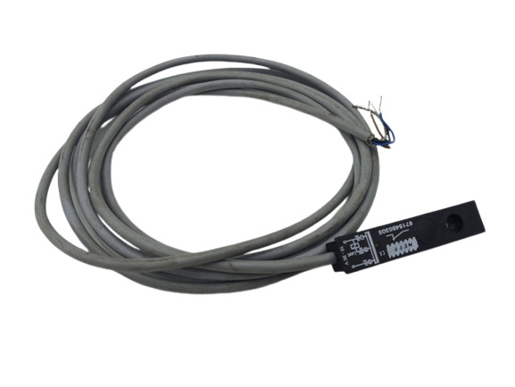 EUROTEC 6715450305 حساس اقتراب استقرائي 10-30V