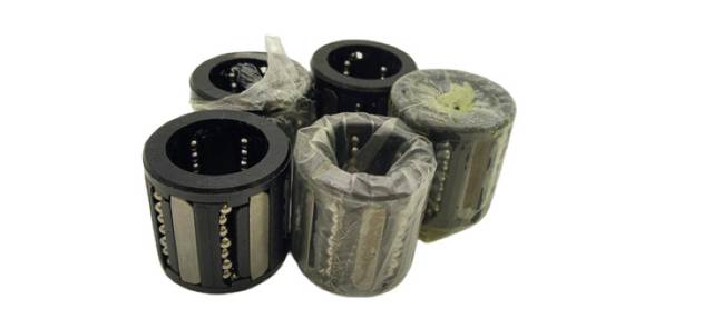 Rexroth R066802000 Linear Bushing FA 02267915 Ball Bushing