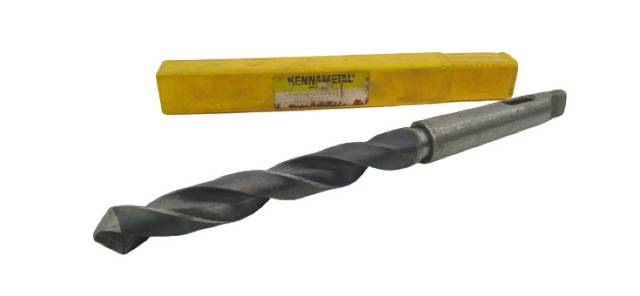 Kennametal A2OQ-CTEPR11 NJ7 91373 Спиральное сверло HSS