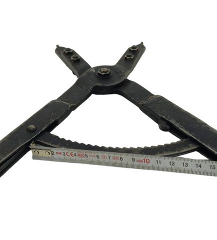 Angled mounting pliers for external retaining rings