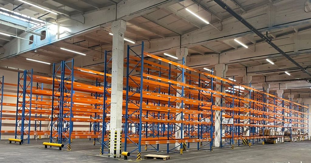 58645.jpg 21,6 m Stow Pal Rack Palettenregal 6 m hoch 6 Ebenen