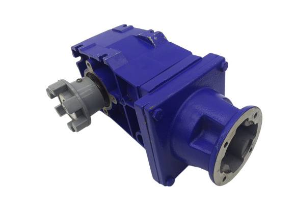 Lenze GKR04-2N HBR 1B Редукторные электродвигатели CLP 460