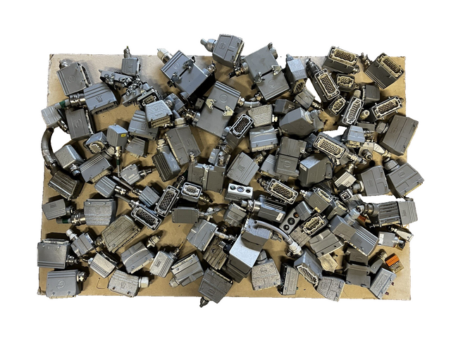 Lot of HARTING Han housings, plugs, couplings, connectors