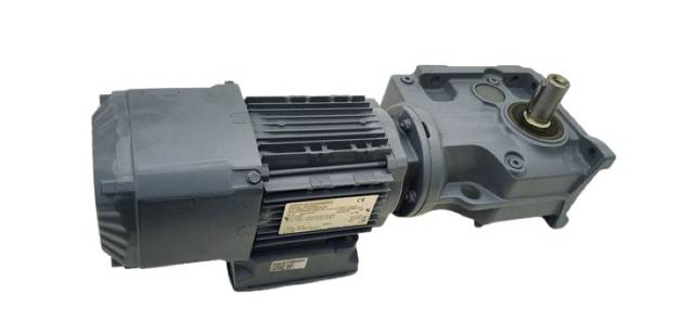Мотор-редуктор Sew-Eurodrive K37 DNN71/M4/BE05/TF 1415 об/мин