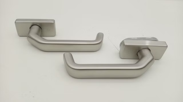 2x Hoppe 3592751 E1313G/44 8mm Liverpool Türdrücker