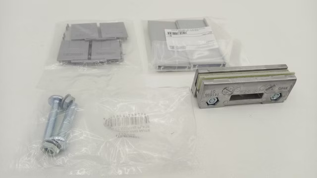 Geze 142365 30mm Set Glasklemmplatte Silber EV1