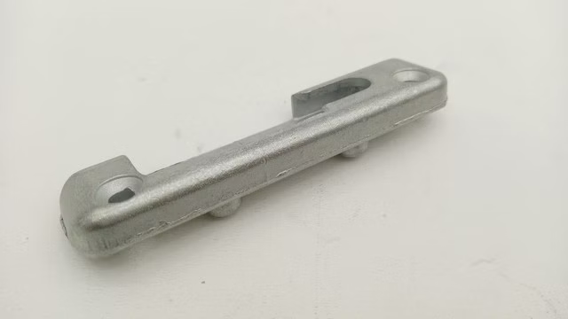 15x Roto 259593 SH Drehkipp Schließstück Silberfarbig