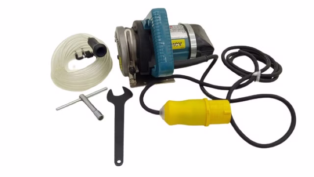 Makita 4101R 110mm Diamantsäge 110V 7.5A 50-60Hz 860W 