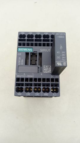 2x Siemens 3RH2122 2BB40 Auxiliary Contactor DC 24V