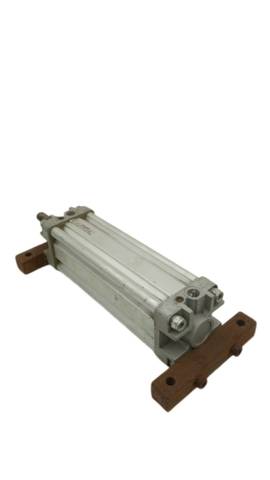 UNIVER K2002800200 أسطوانة هوائية مزدوجة العمل ISO