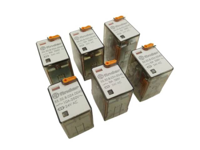 6x Finder 55.32.8.024.0040 Plug-in Relay 2 Changeover 24V AC