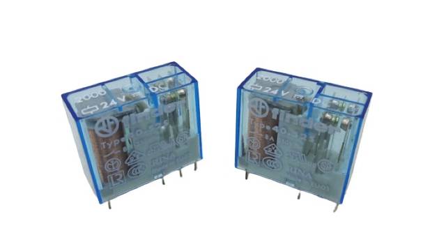 2x Finder 40.52S 24V Printed Circuit Board Relay