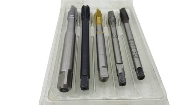 5x نموذج M10x1 6H مجموعة مثاقب لولبية للماكينات