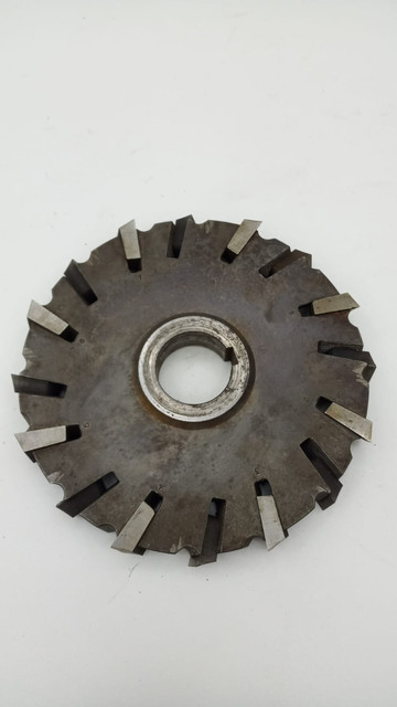 65741_7.jpg