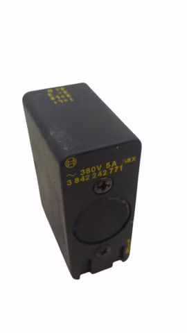 Bosch 3842242771 Steckrelais 380V 5A Industrie Relais