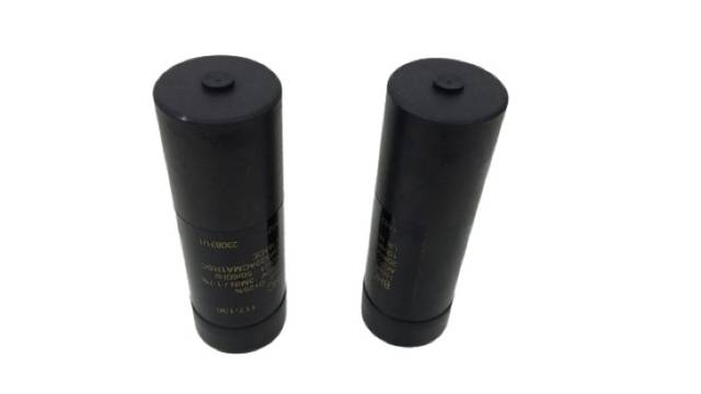 2X BHC 117-136 100MS22ACMA1RSC Motor Capacitor 100µF